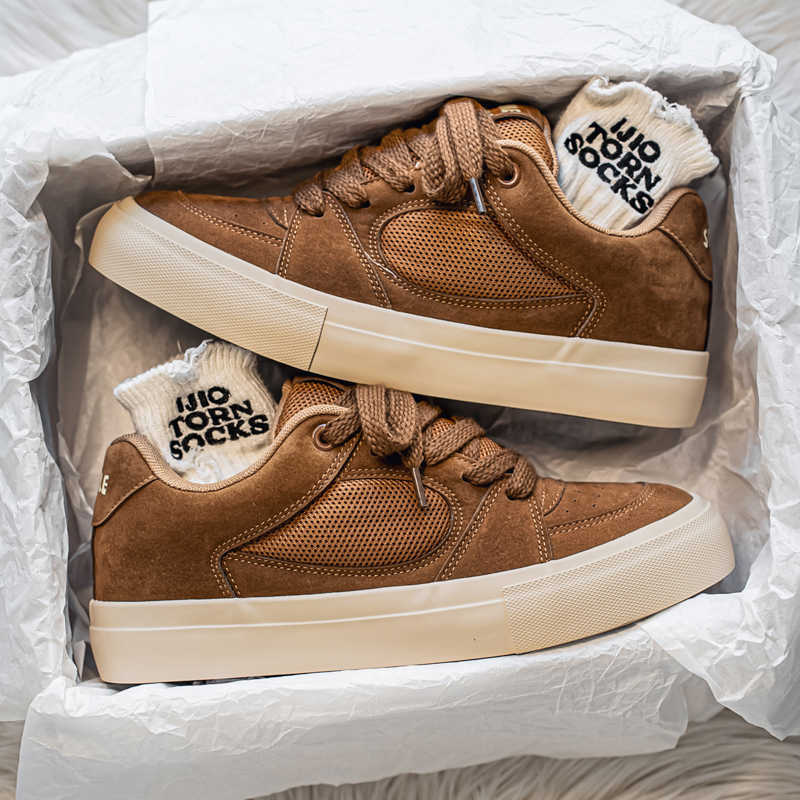 Zimni Legitimate Leather Weddi – Casual Sneakers Men Bewertung und Preis